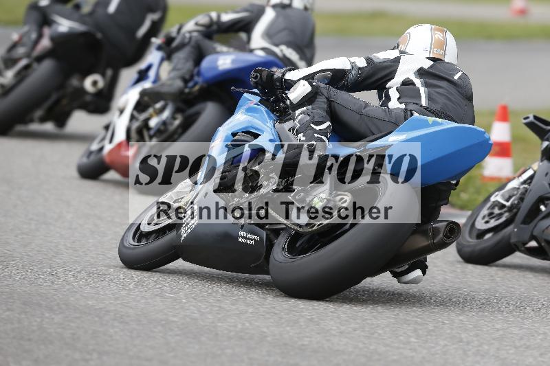 Archiv-2025/23 07.06.2025 TZ Motorsport ADR/240